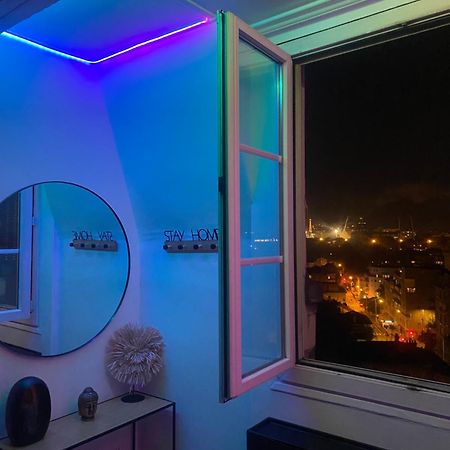Appartement Vue Tour Eiffel Ligne 14 A Cote De Paris Gentilly Exteriör bild