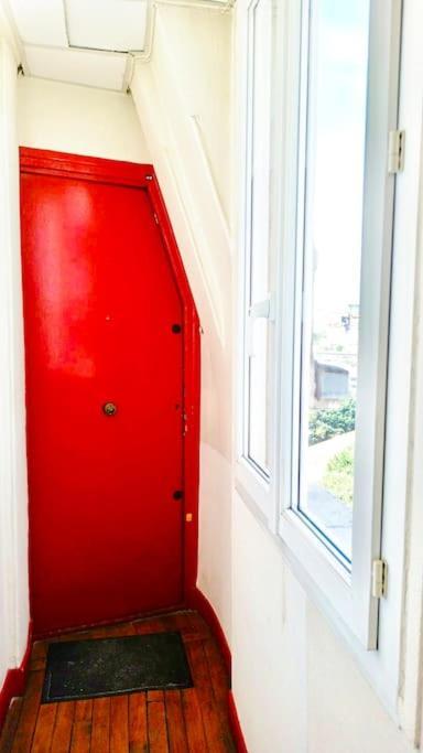 Appartement Vue Tour Eiffel Ligne 14 A Cote De Paris Gentilly Exteriör bild