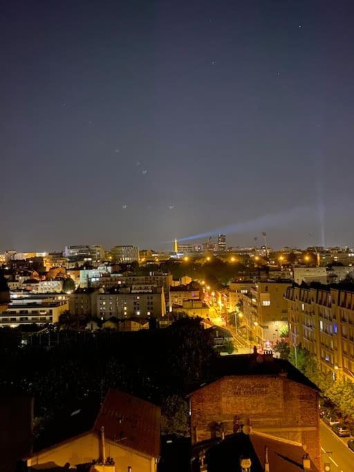 Appartement Vue Tour Eiffel Ligne 14 A Cote De Paris Gentilly Exteriör bild